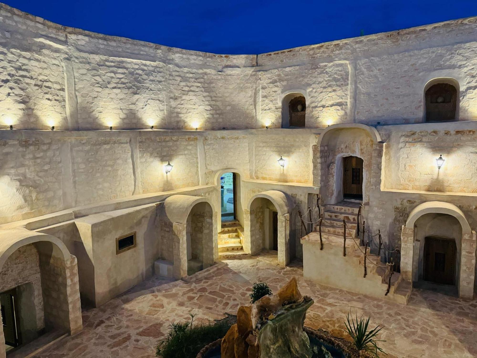 Hotel Les Berbers Matmata Exterior photo